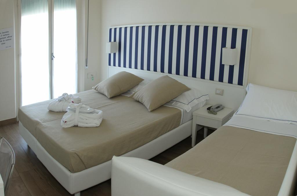 Mini hotel Rimini Zewnętrze zdjęcie